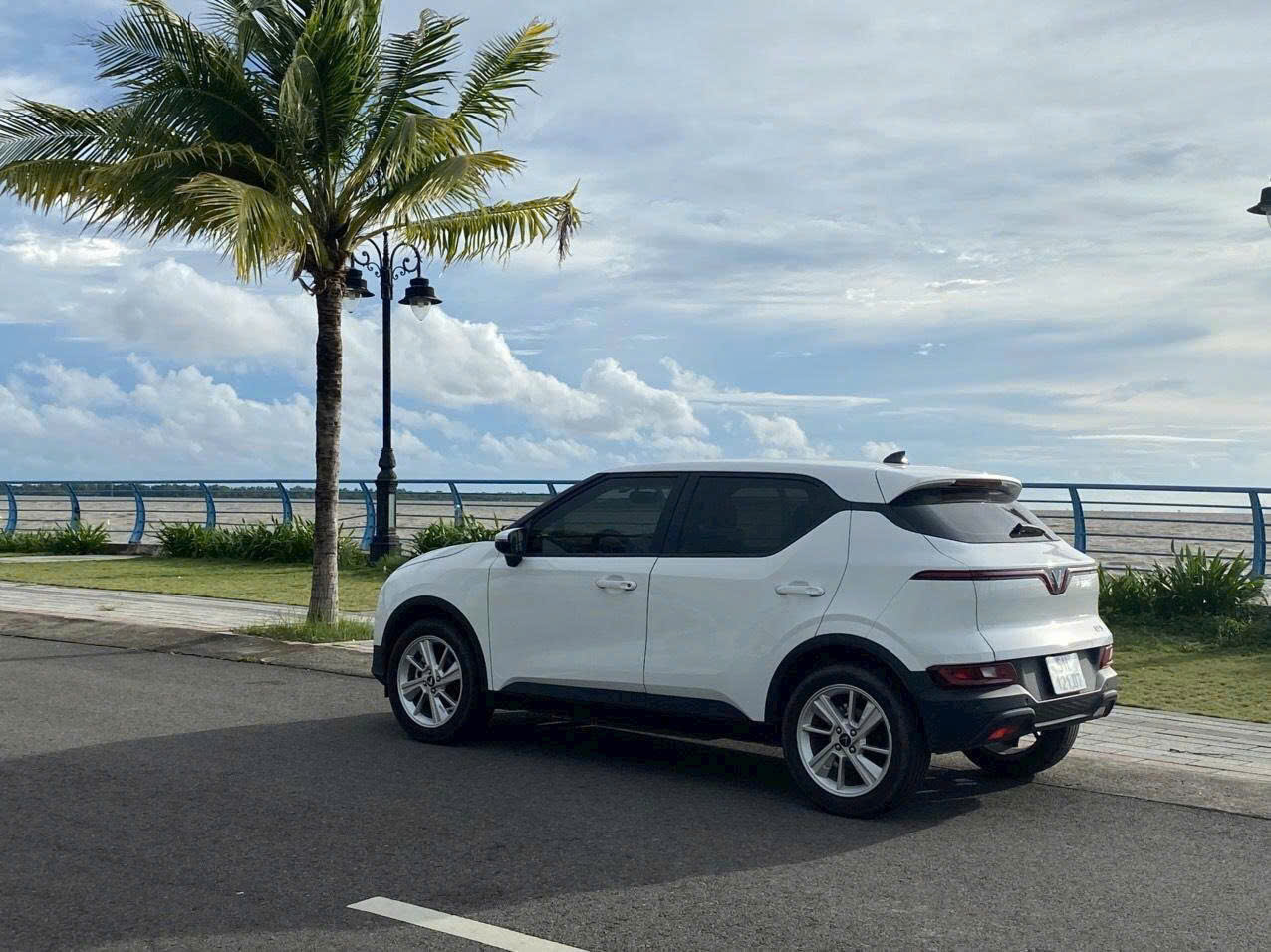 Cho Thuê Xe VF5 Vinfast Tự Lái - Giá Tốt