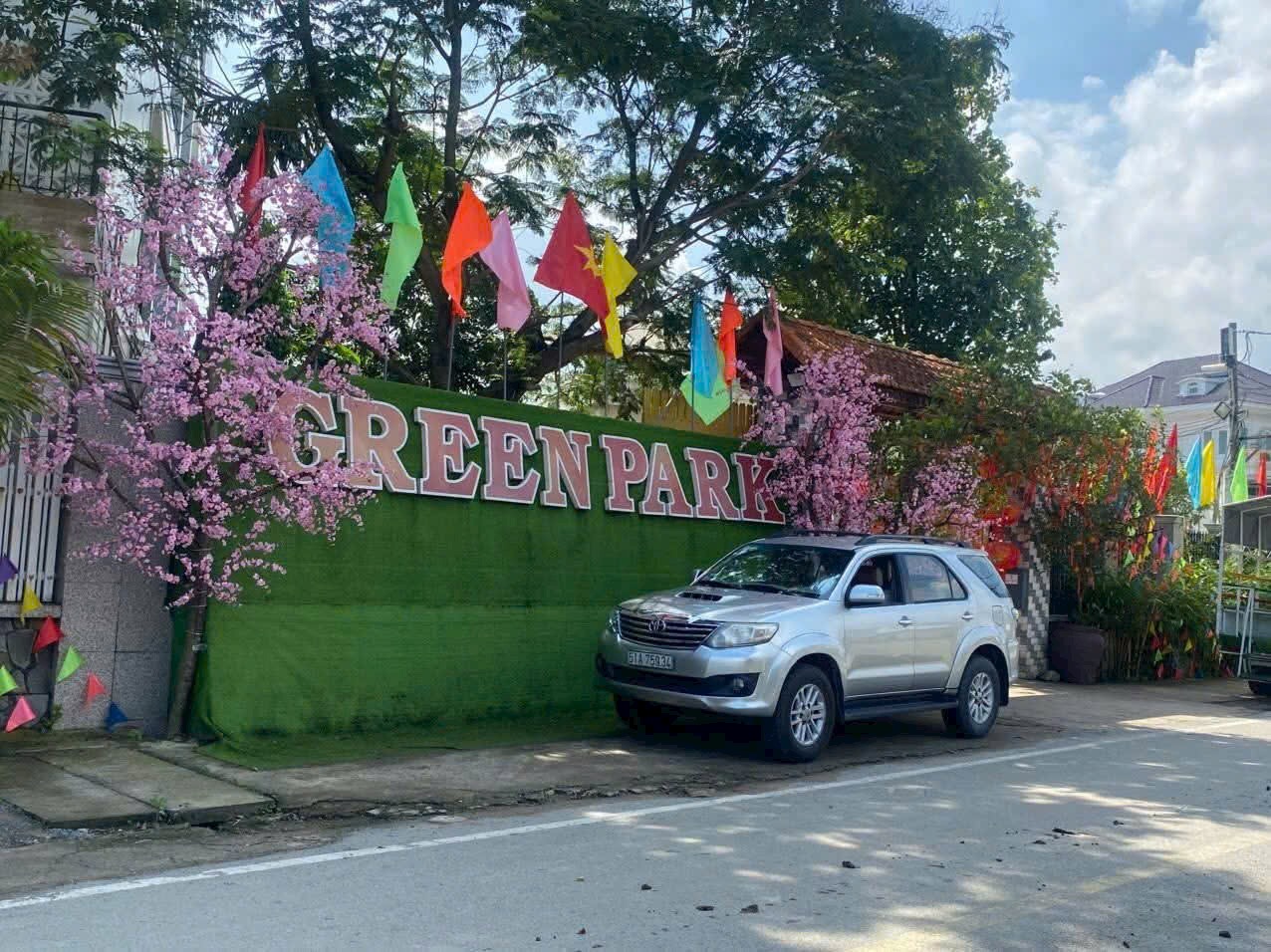 Cho thuê Toyota Fortuner 7 chỗ màu bạc – rộng rãi, đi tỉnh thoải mái, giá hợp lý ảnh 2